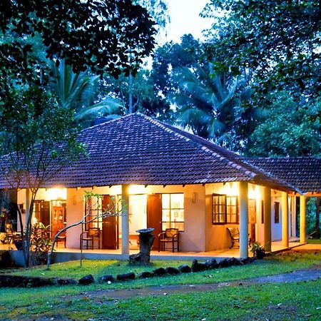 הוילה Arawwawala Captain'S Bungalow, Kandy מראה חיצוני תמונה